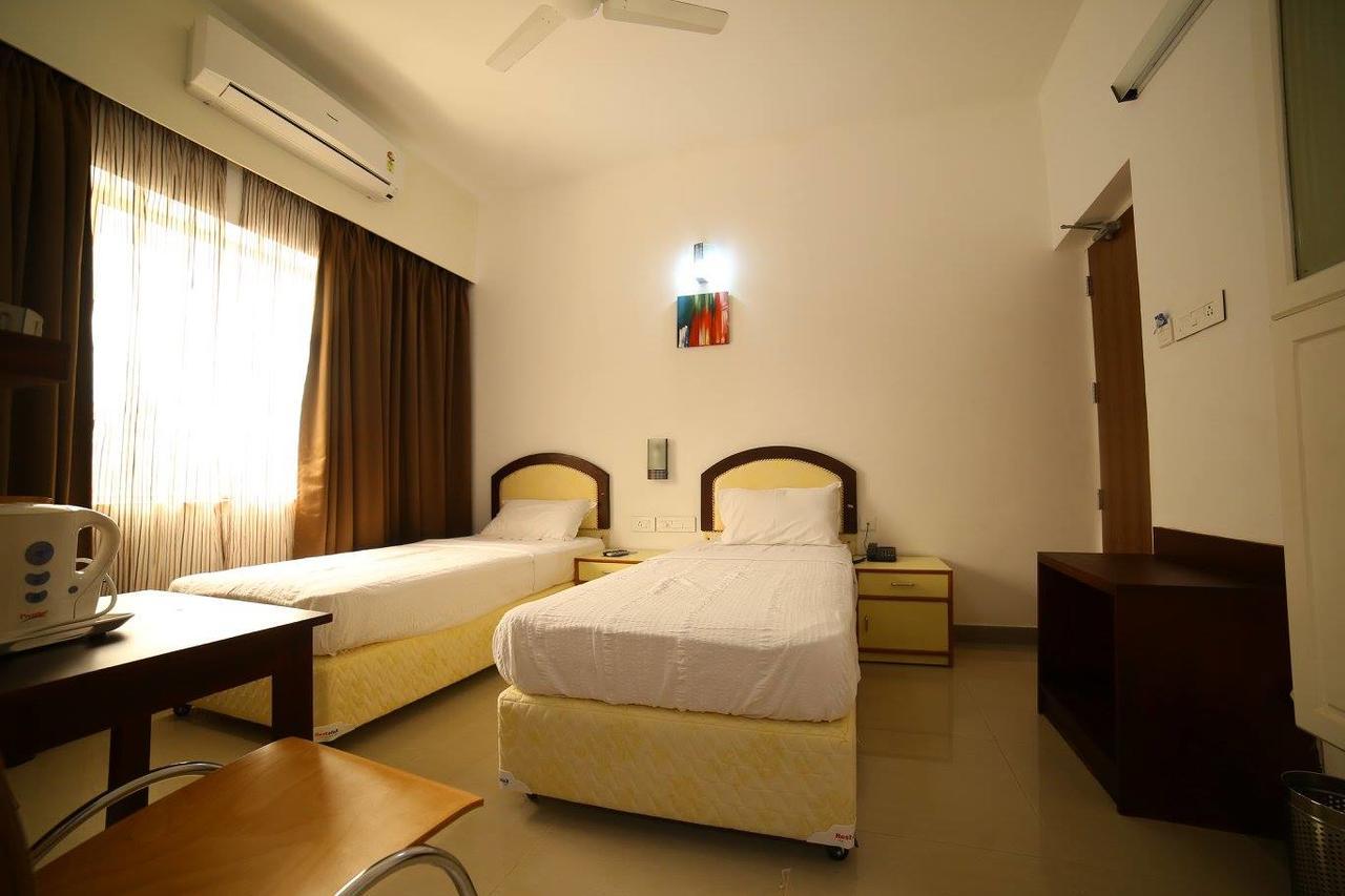 Hotel Captain Fisher Kochi Kültér fotó