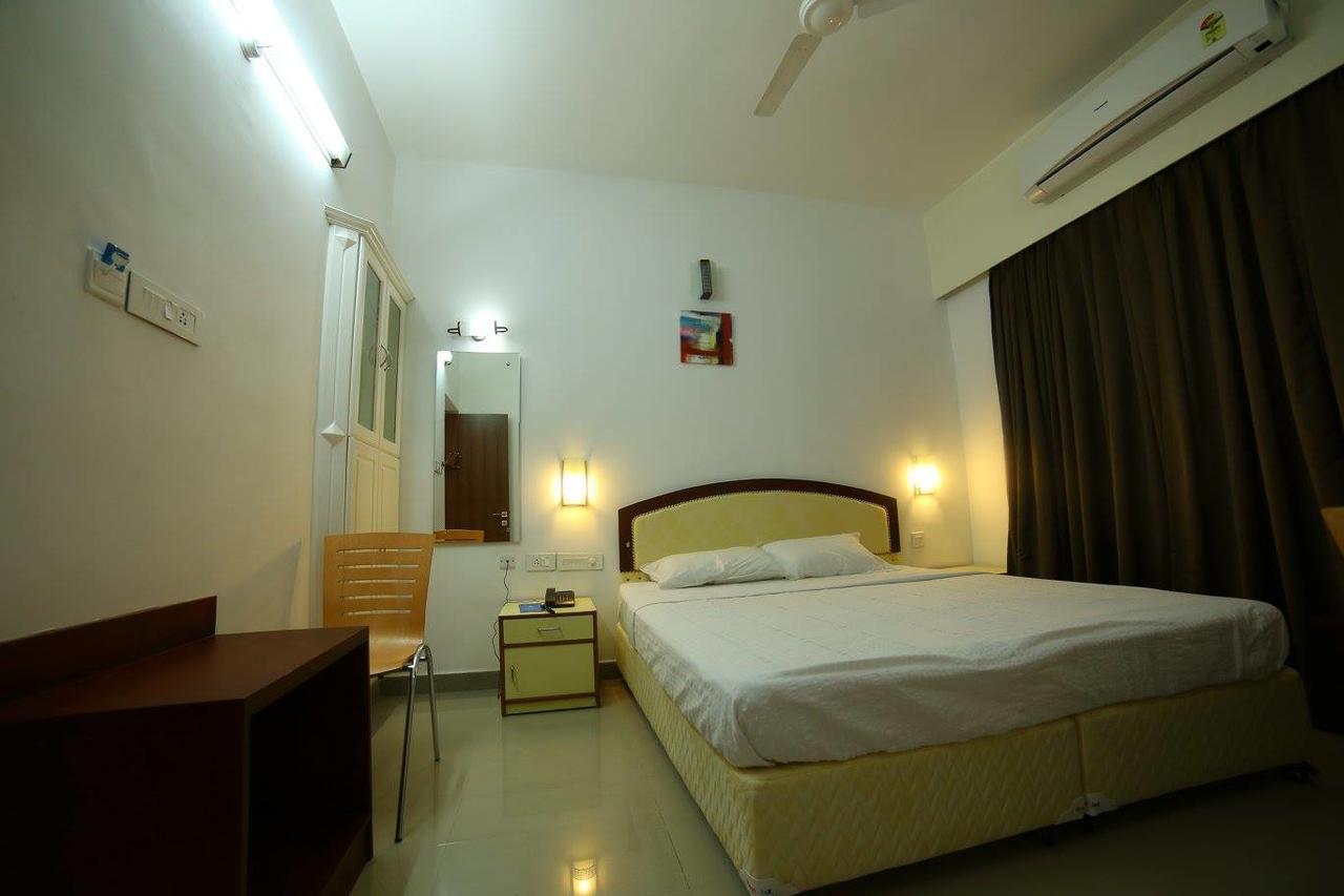 Hotel Captain Fisher Kochi Kültér fotó