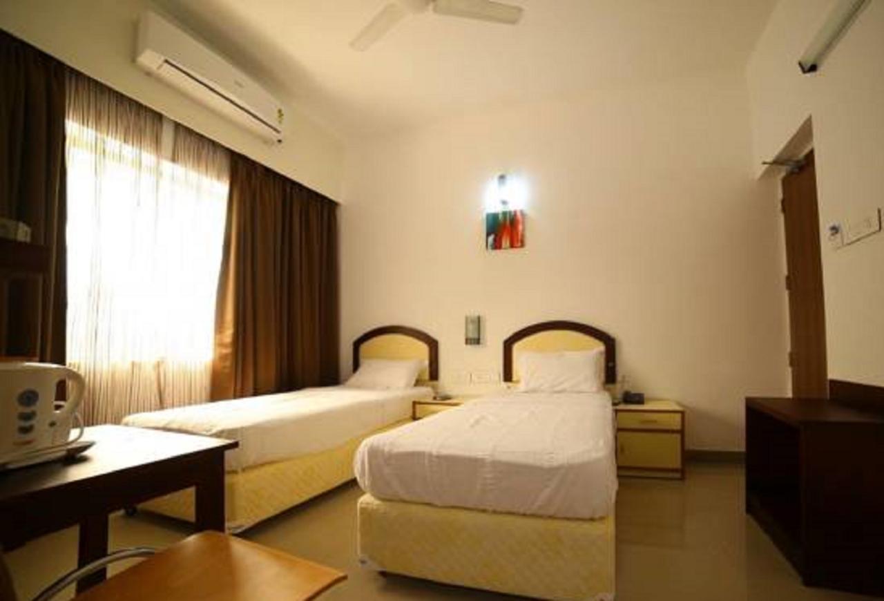 Hotel Captain Fisher Kochi Kültér fotó
